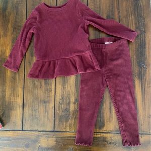 Toddler Girls SET, Cozy Ribbed Leggings & Peplum Top - Cat & Jack - Lightly Worn